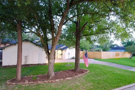 3010 Broadmoor Drive Sugar Land TX 77478