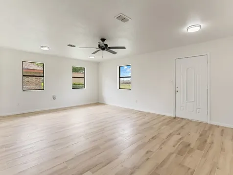 1808 Leissner Street Bay City TX 77414