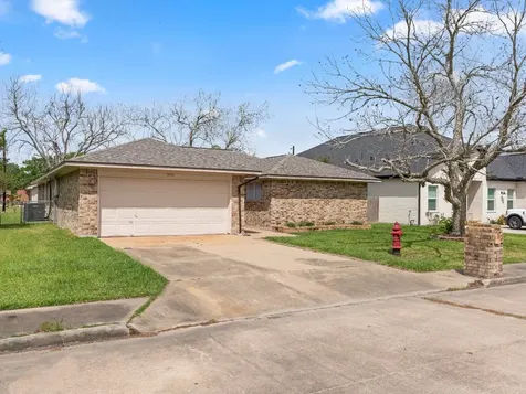 1808 Leissner Street Bay City TX 77414