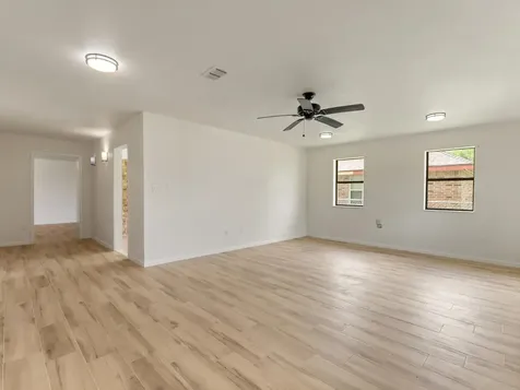 1808 Leissner Street Bay City TX 77414