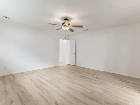 1808 Leissner Street Bay City TX 77414