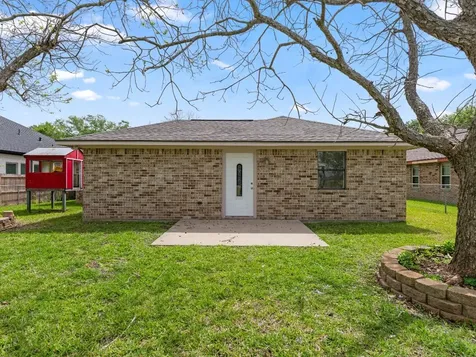 1808 Leissner Street Bay City TX 77414