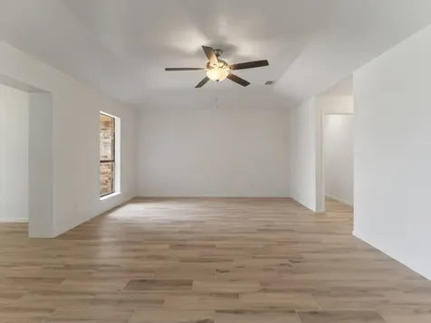 1808 Leissner Street Bay City TX 77414