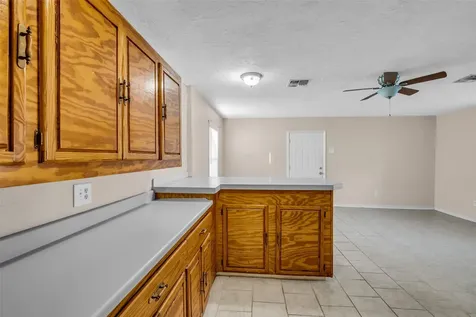 1901 Texoma Street Baytown TX 77520