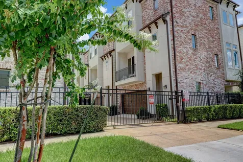 2231 Chenevert Street Houston TX 77003