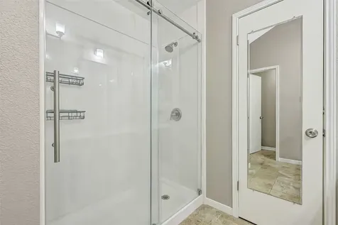 15952 Seahorse Drive 282 Houston TX 77062