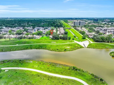 15952 Seahorse Drive 282 Houston TX 77062
