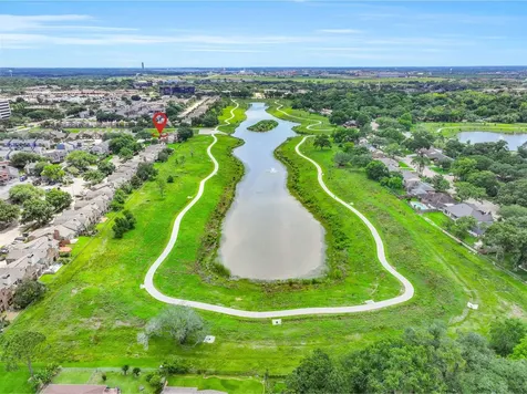 15952 Seahorse Drive 282 Houston TX 77062