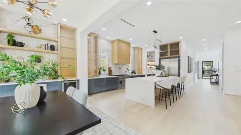 508 Willard Street Houston TX 77006
