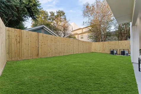 508 Willard Street Houston TX 77006