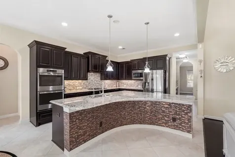 6011 Abercombie Lane Sugar Land TX 77479