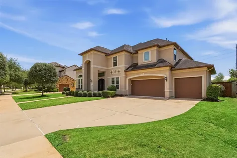 6011 Abercombie Lane Sugar Land TX 77479