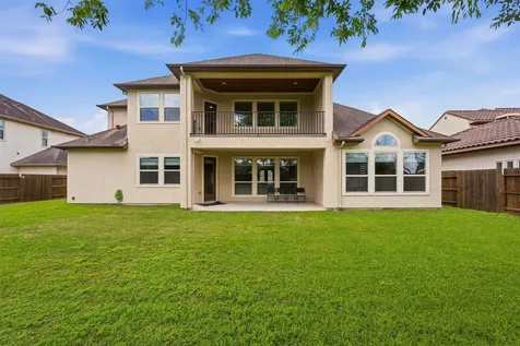 6011 Abercombie Lane Sugar Land TX 77479