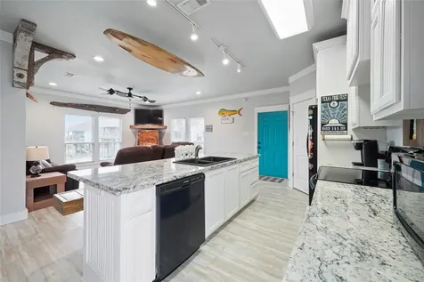962 Driftwood Drive Crystal Beach TX 77650