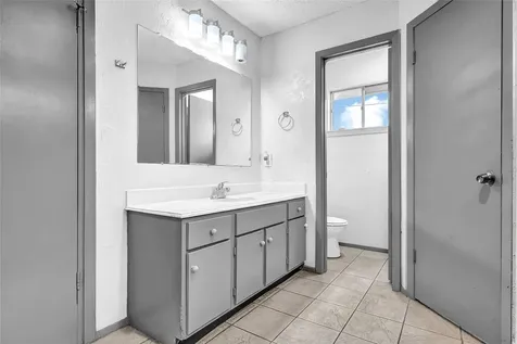 6610 Northleaf Drive Houston TX 77086
