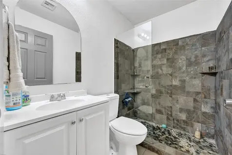 6610 Northleaf Drive Houston TX 77086