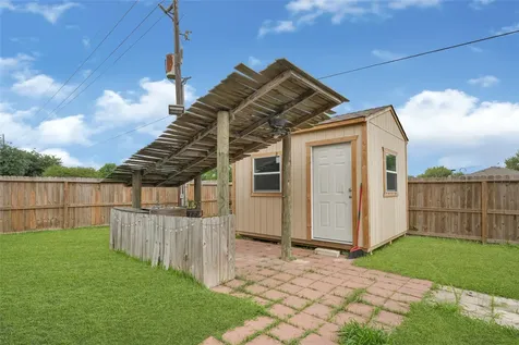 6610 Northleaf Drive Houston TX 77086
