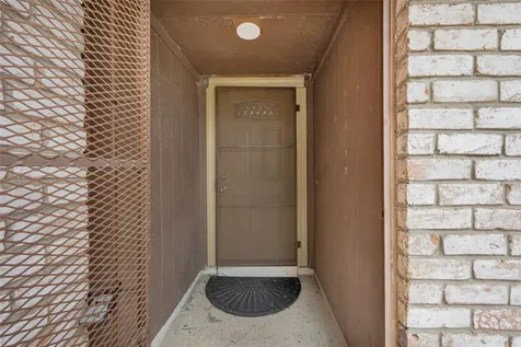 6610 Northleaf Drive Houston TX 77086