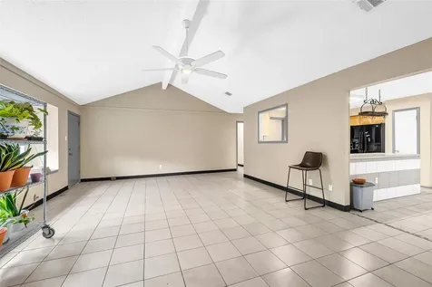 6610 Northleaf Drive Houston TX 77086