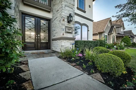 10507 S Sunrise Shores Lane Cypress TX 77433