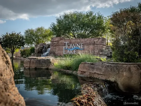 10507 S Sunrise Shores Lane Cypress TX 77433
