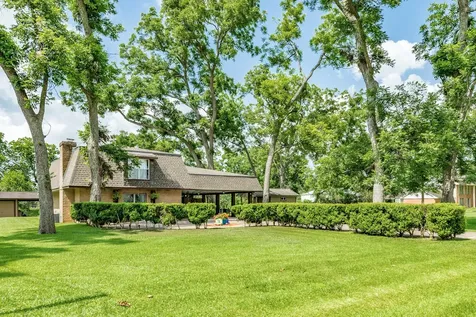 349 Pecan Estates Road C616r Angleton TX 77515