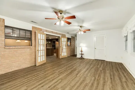 349 Pecan Estates Road C616r Angleton TX 77515
