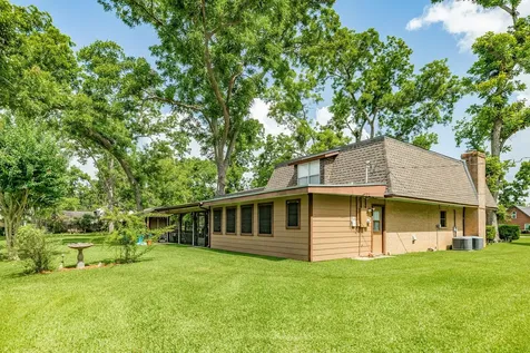 349 Pecan Estates Road C616r Angleton TX 77515