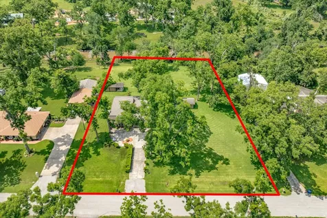 349 Pecan Estates Road C616r Angleton TX 77515