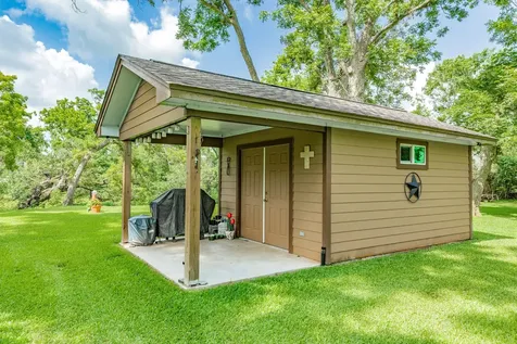 349 Pecan Estates Road C616r Angleton TX 77515