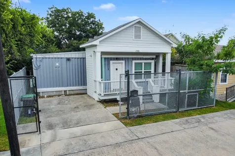 1709 Dan Street Houston TX 77020