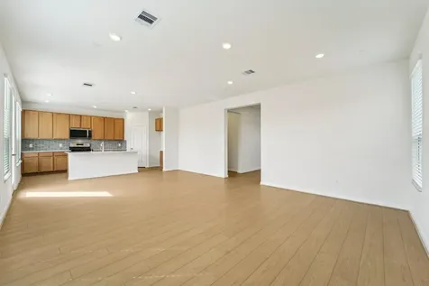 1403 Grand Olympia Drive Fresno TX 77545