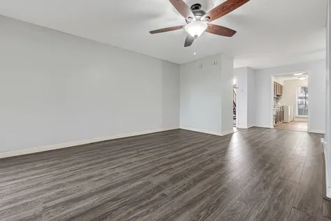 2120 El Paseo Street 2705 Houston TX 77054