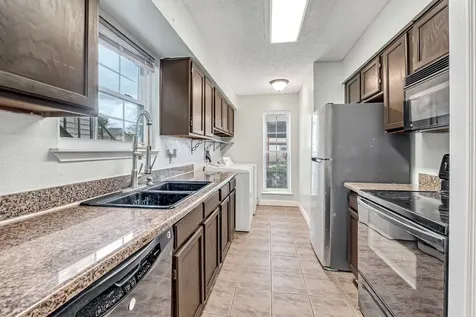 2120 El Paseo Street 2705 Houston TX 77054