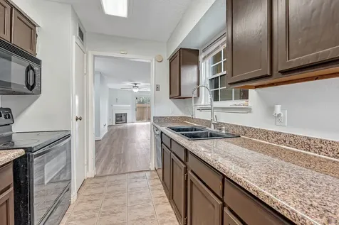 2120 El Paseo Street 2705 Houston TX 77054