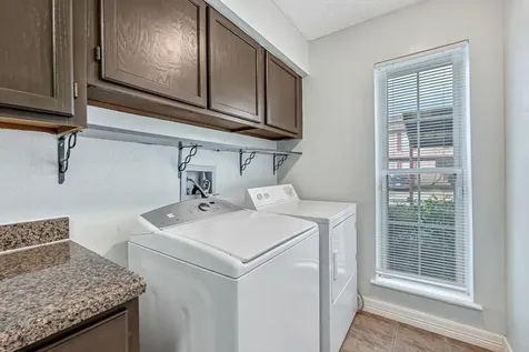 2120 El Paseo Street 2705 Houston TX 77054