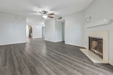 2120 El Paseo Street 2705 Houston TX 77054
