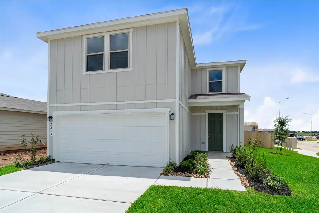 2243 Hawthorn Grove Street Beasley TX 77417