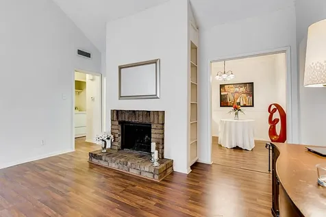 2100 Tanglewilde Street 296 Houston TX 77063