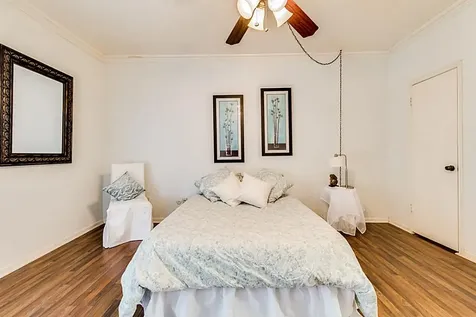 2100 Tanglewilde Street 296 Houston TX 77063
