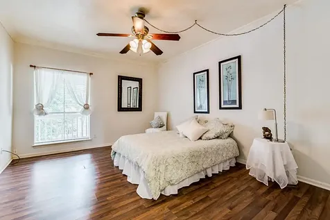 2100 Tanglewilde Street 296 Houston TX 77063