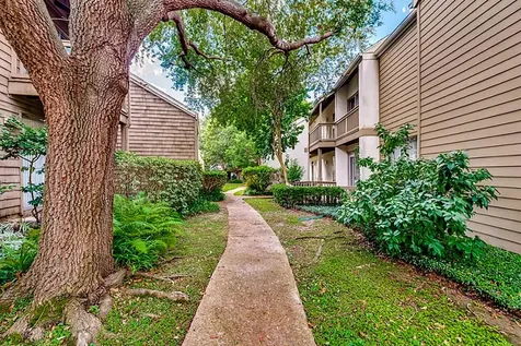 2100 Tanglewilde Street 296 Houston TX 77063