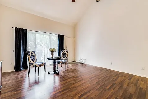 2100 Tanglewilde Street 296 Houston TX 77063