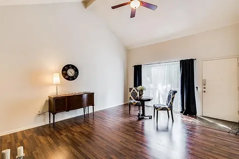 2100 Tanglewilde Street 296 Houston TX 77063