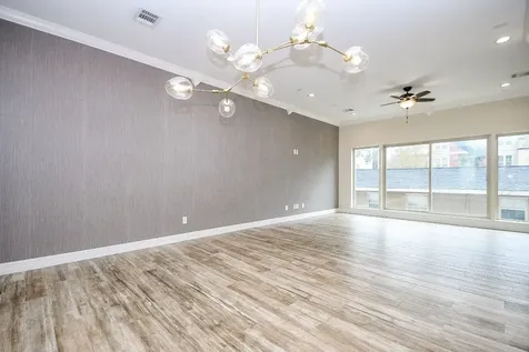 710 Stanford Street B Houston TX 77019
