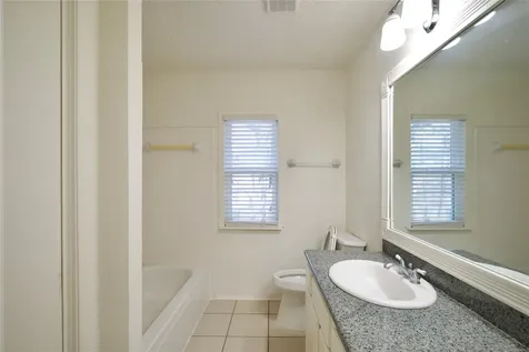 3211 Double Lake Drive Missouri City TX 77459