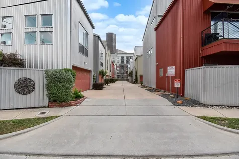 831 Saulnier Street Houston TX 77019