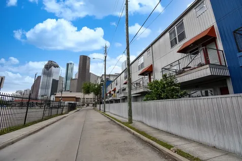 831 Saulnier Street Houston TX 77019