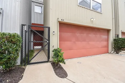 831 Saulnier Street Houston TX 77019