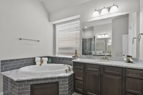 9010 Gardenia Meadow Lane Spring TX 77379